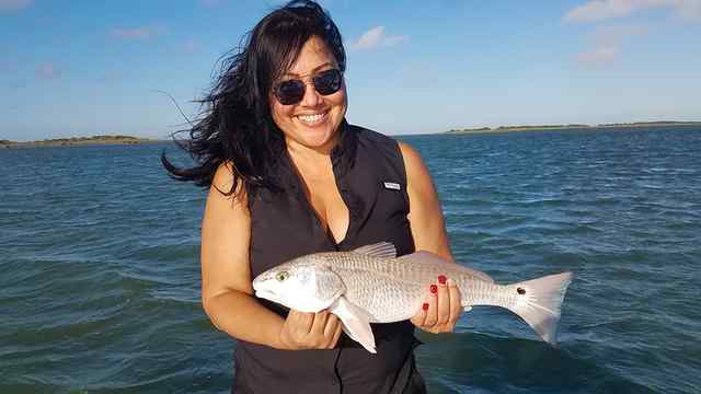 Lydia Muniz Port Mansfield (Lower Laguna Madre) - 21" redfish
