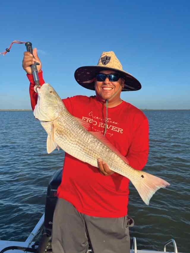 Mario Rios Wealders Flats - 32" redfish