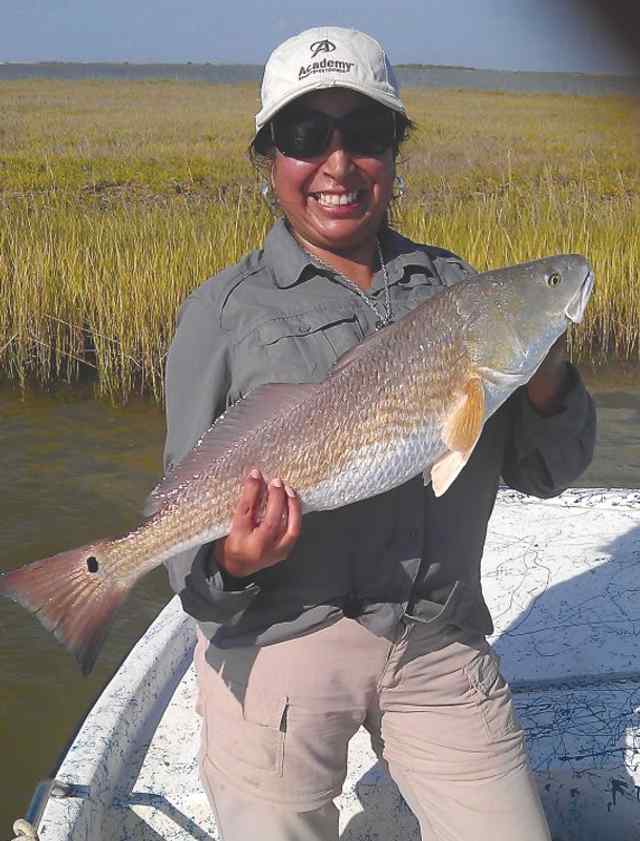 Debbie Vasquez Shaw Port O'Connor27.5&quot; first redfish!