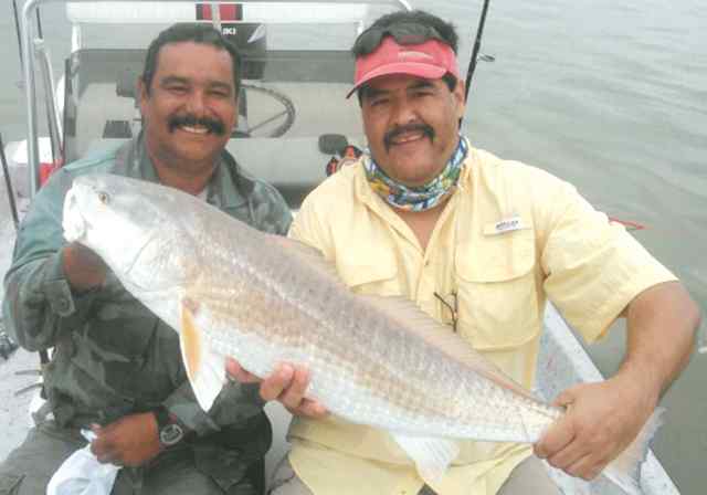 Ruben Cortez & Sam Williams Arroyo City34&quot; redfish