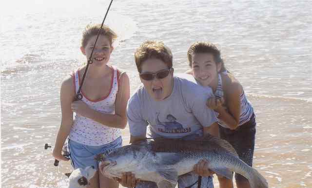 Erin Hagemeier, DJ Walling, and Allison Wallin DJ's 40&quot; black drum CPR
