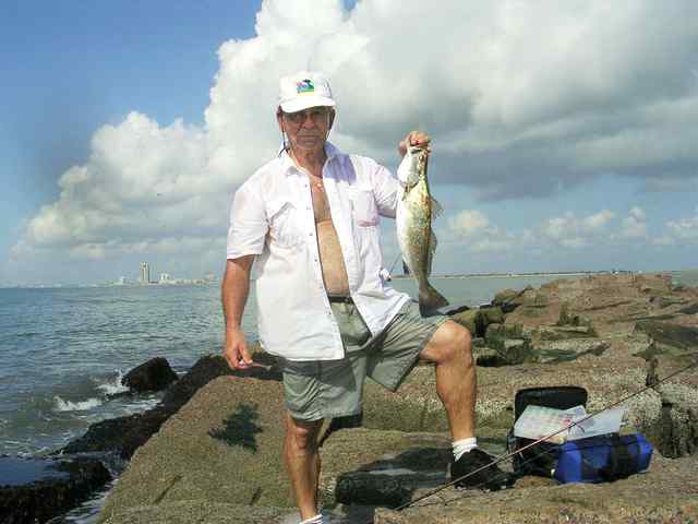 Peter Hoth Galveston jetties
  22&quot; speck