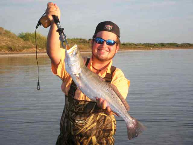 Barrett Blevins Loyola Beach
  28&quot; 8lb trout