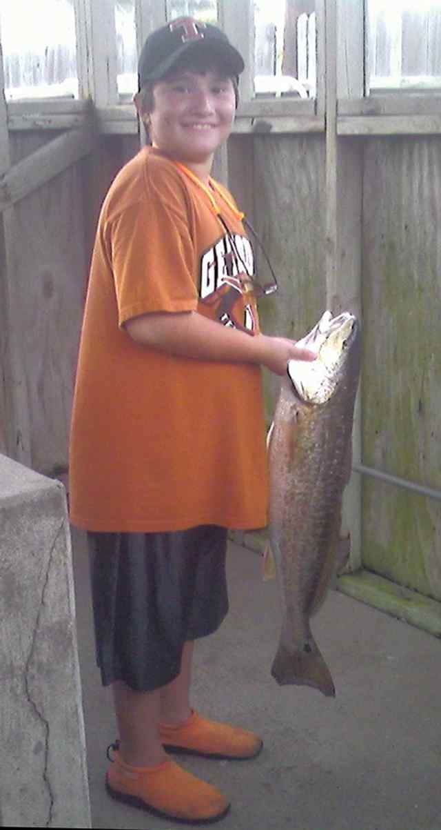 Cory Flores Port Aransas27.25&quot; first red!