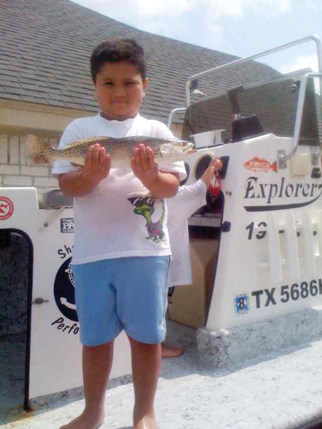 Emanuel Lastra 20&quot; first keeper trout!