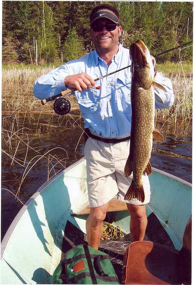 Wade Schwake showing the Canadians how it is done, Texas Fly Fishing Style