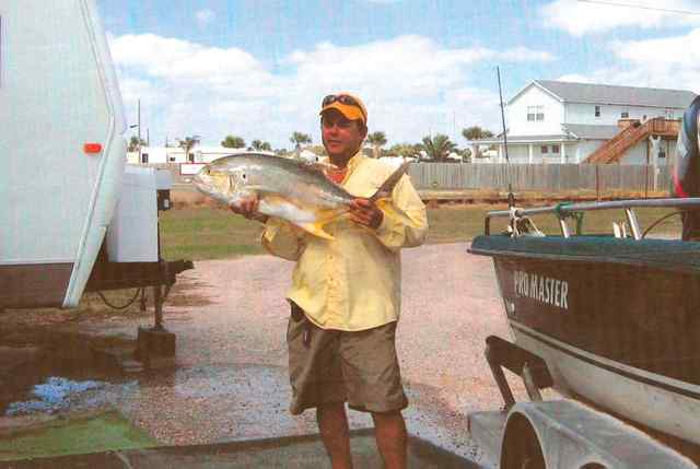Chris Puckett 31&quot; 22 lb jack crevalle, caught on a yello top dog