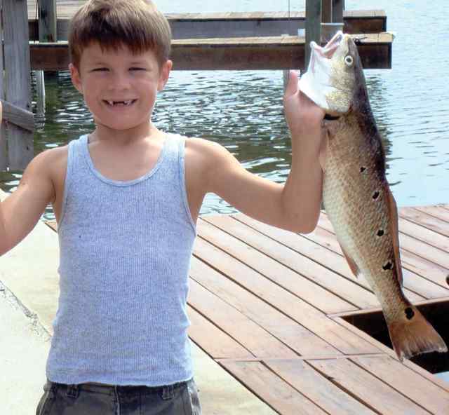 Connor Kory 22&quot; first keeper redfish!