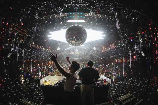 Brooklyn Bowl DJ.jpeg Brooklyn Bowl DJ.jpeg