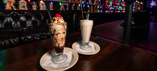Brooklyn Bowl shakes floats.png Brooklyn Bowl shakes floats.png