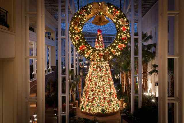 Gaylord Opryland delta_atrium_christmas.jpeg Gaylord Opryland delta_atrium_christmas.jpeg