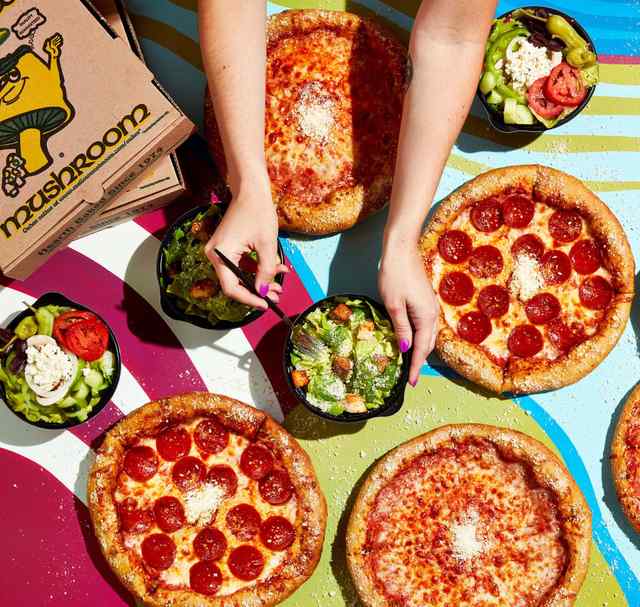 Mellow Mushroom Nashville platter.jpeg Mellow Mushroom Nashville platter.jpeg