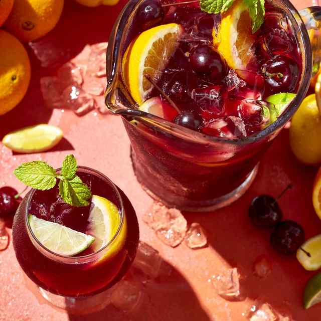 Mellow Mushroom Nashville Red Sangria.jpeg Mellow Mushroom Nashville Red Sangria.jpeg