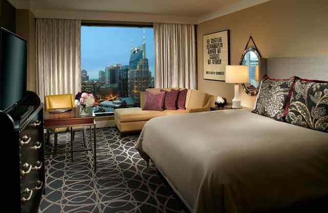 OMNI bed.jpeg OMNI bed.jpeg