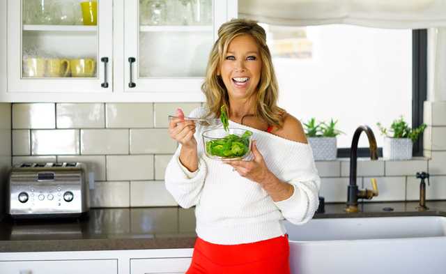 Fit + Fab: Seafood Spinach Salad