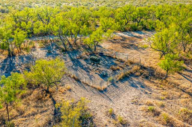 2e1043cdeb1d.jpg 2e1043cdeb1d.jpg