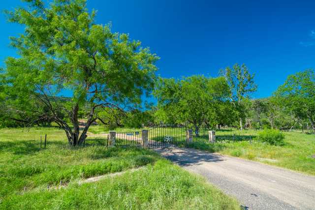 3e80998d6a1c.jpeg 3e80998d6a1c.jpeg