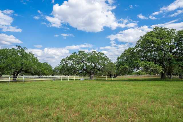 63645c00c04d.jpg 63645c00c04d.jpg