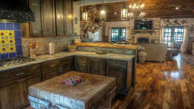 77d25437d875.jpg 77d25437d875.jpg