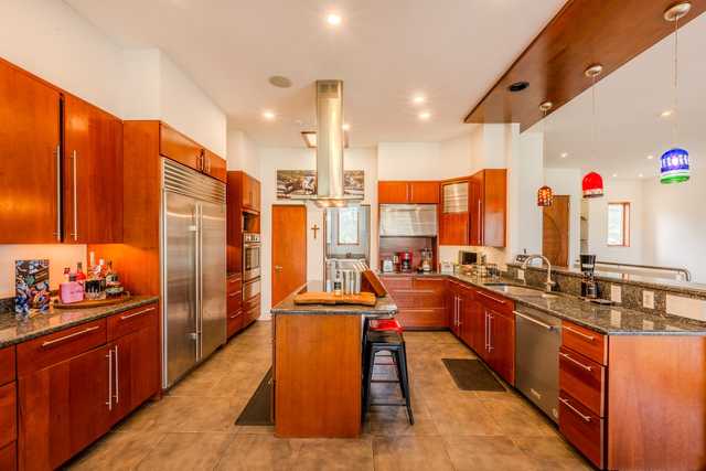 a27cb836732a.jpg a27cb836732a.jpg