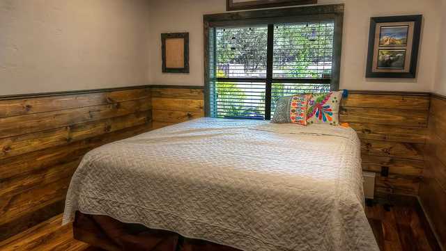 ce8f4f17ec4c.jpg ce8f4f17ec4c.jpg