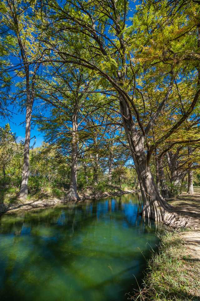 e3fec88a68fd.jpeg e3fec88a68fd.jpeg