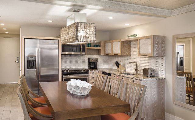 Margaritaville Vacation Club St. Thomas kitchen Photo of the kitchen at the Margaritaville Vacation Club St. Thomas