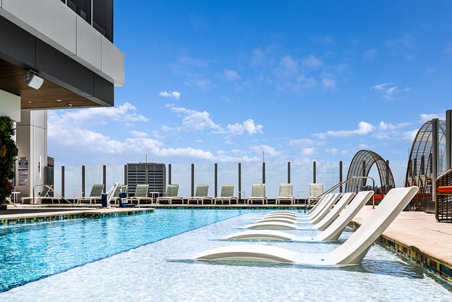 Margaritaville Vacation Club Atlanta pool bar Photo of the pool bar at the Margaritaville Vacation Club Atlanta