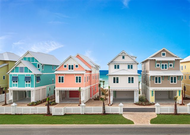 Margaritaville Beach Cottage Resort Panama City Beach cottages Photo of the cottages at the Margaritaville Beach Cottage Resort Panama City Beach