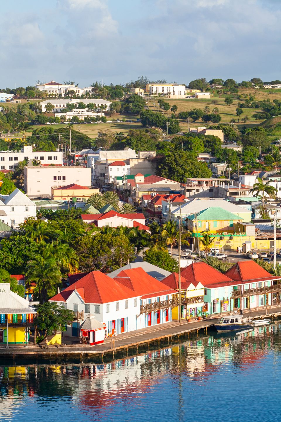 Caribbean LNG | Innovative Solutions to Power Antigua