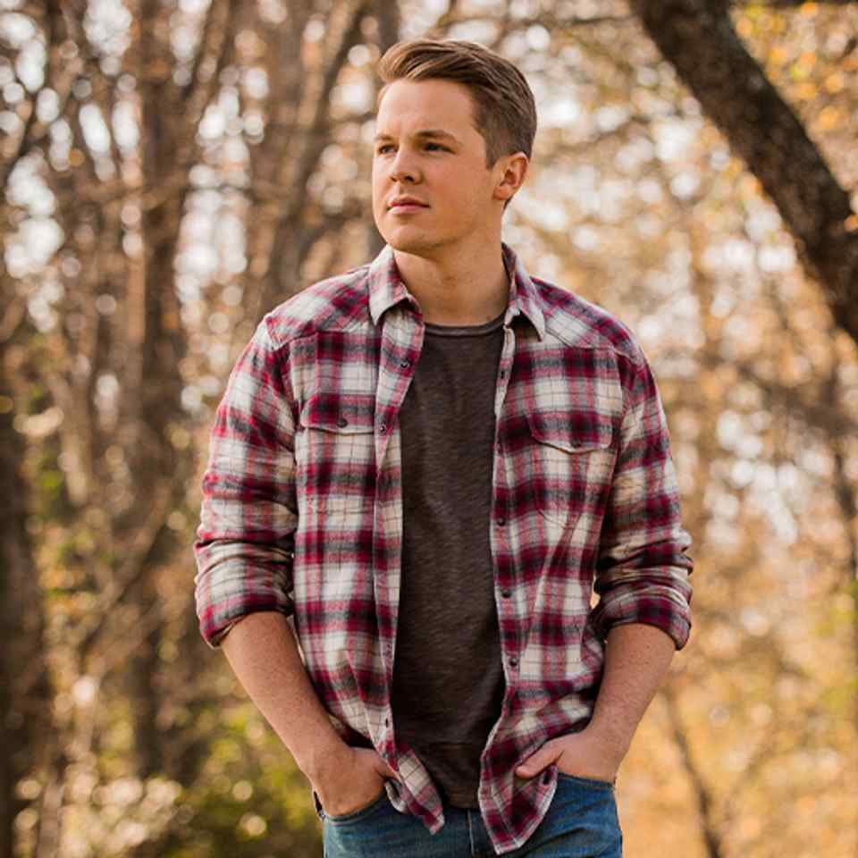 Travis Denning