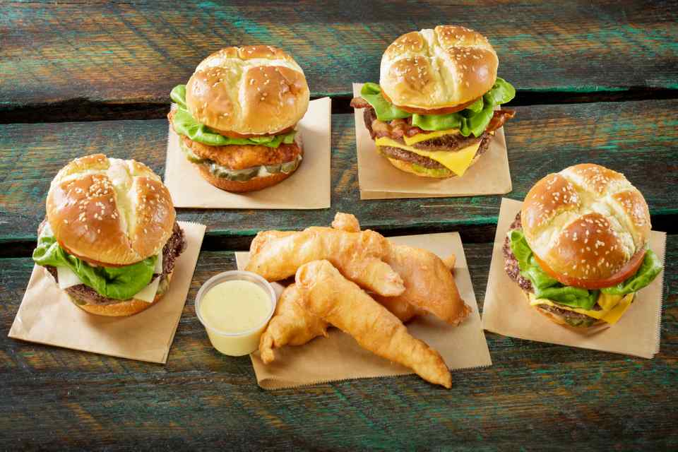 Cheeseburger In Paradise Chicago Cheeseburger In Paradise Chicago